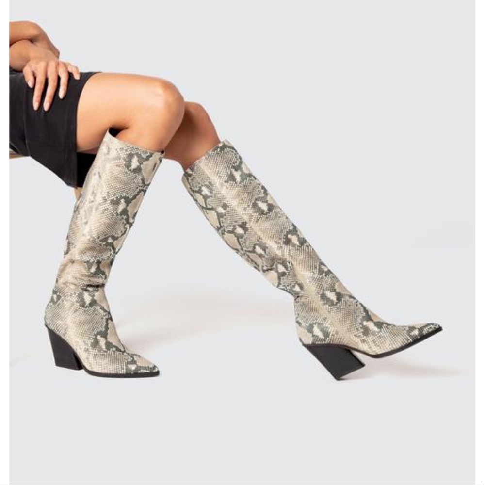 Dolce Vita Isobel Boot Black + White Snake